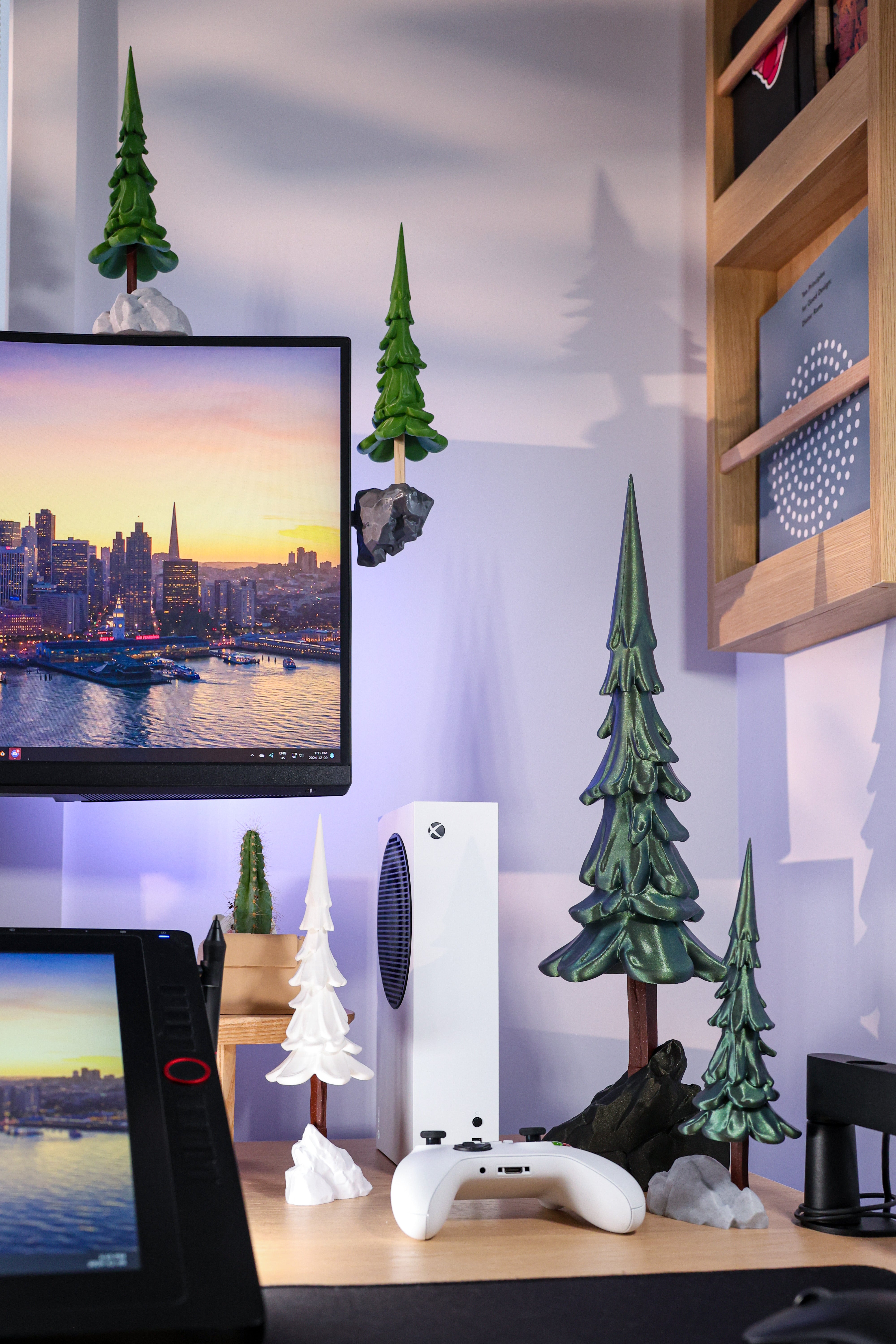 Versatile Pine Wood Decoration for Indoor Use