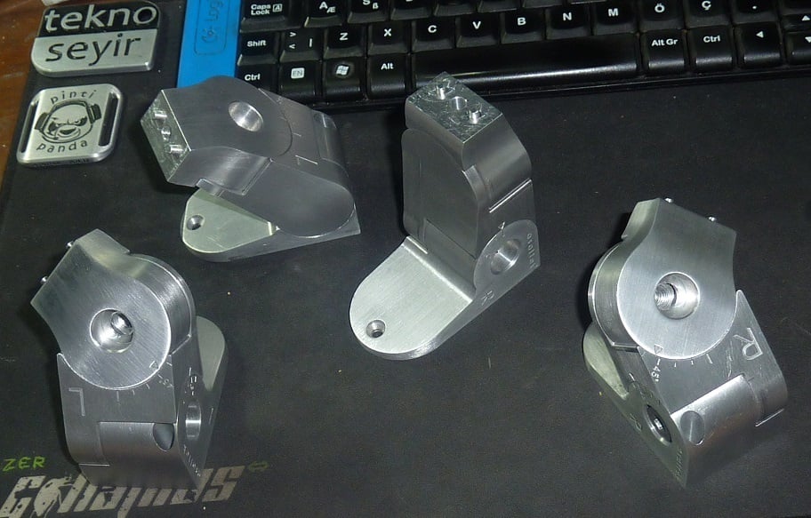 Adjustable Speaker Wall Mount with 2-Axis Tilt (45°)