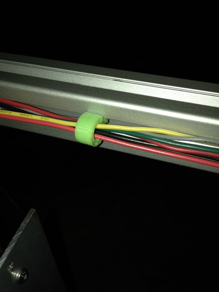 Swivel Cord Holder for Extrusion Profiles