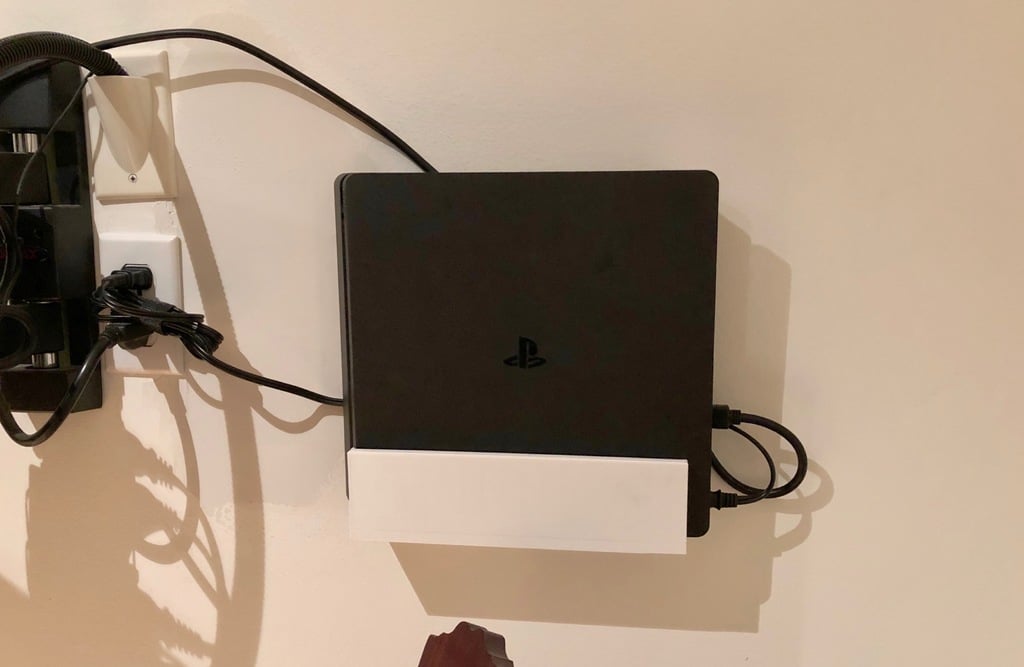 PS4 Slim Wall Mount