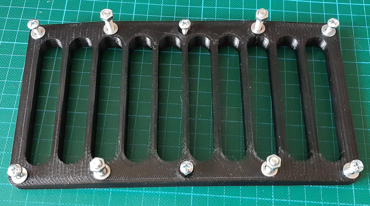 VESA Adapter for Screen Mounting: 100x100 to 200x100