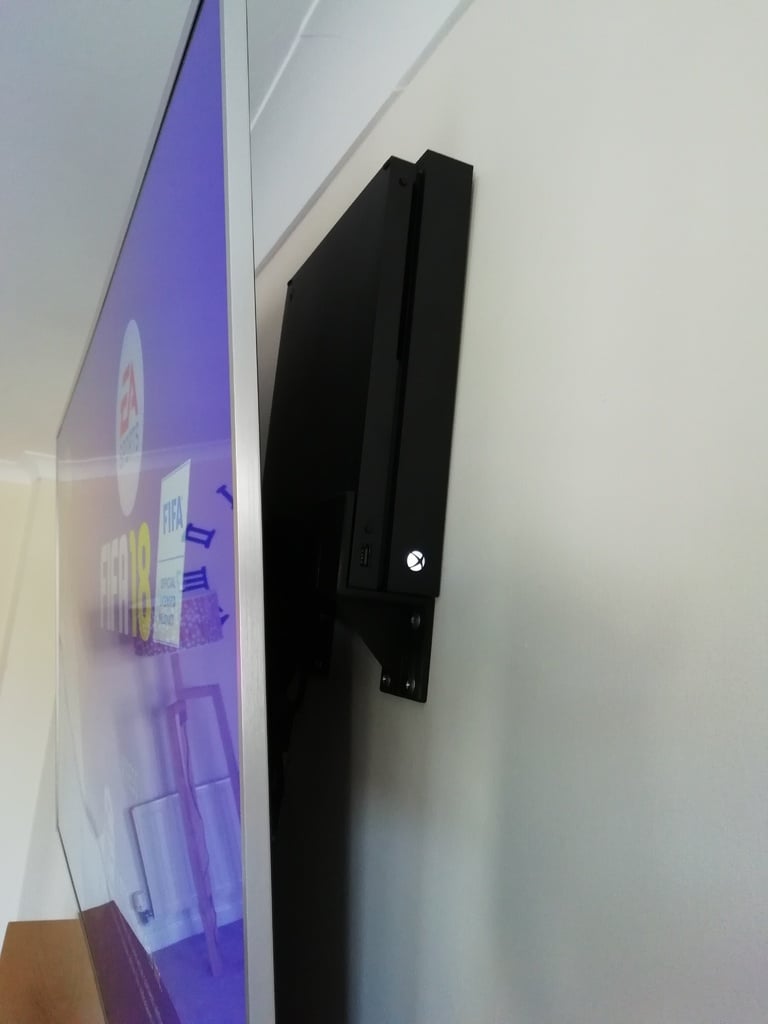 XBox One X - Wall mounting bracket