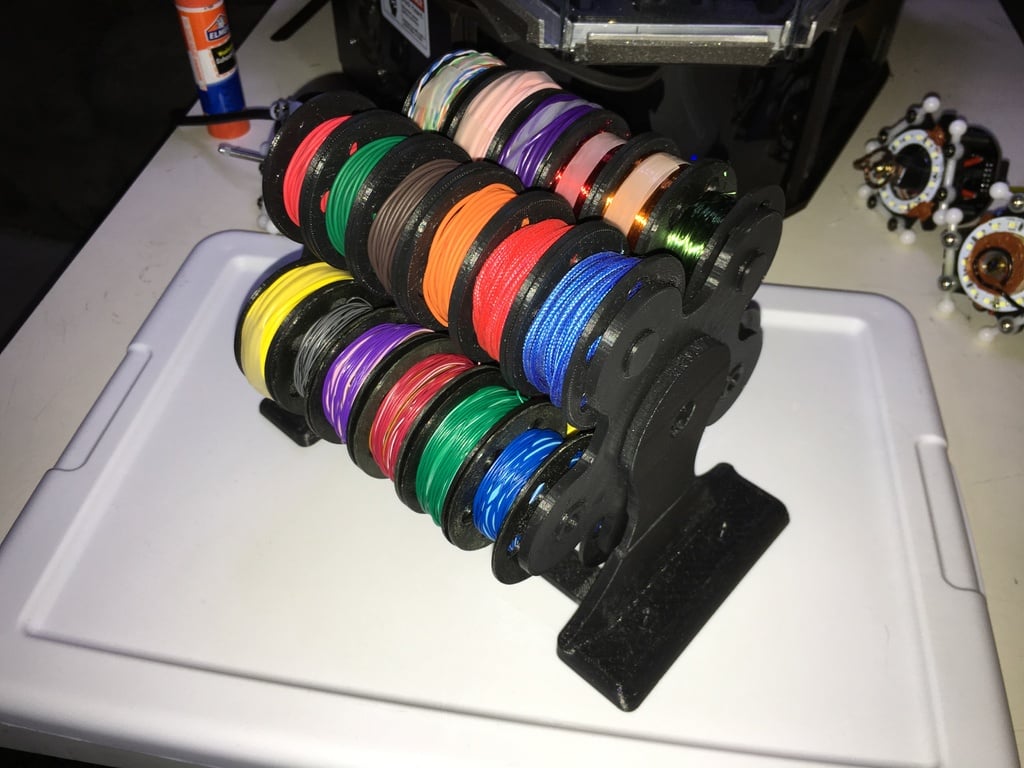 32 Coil Rotating Wire Organizer