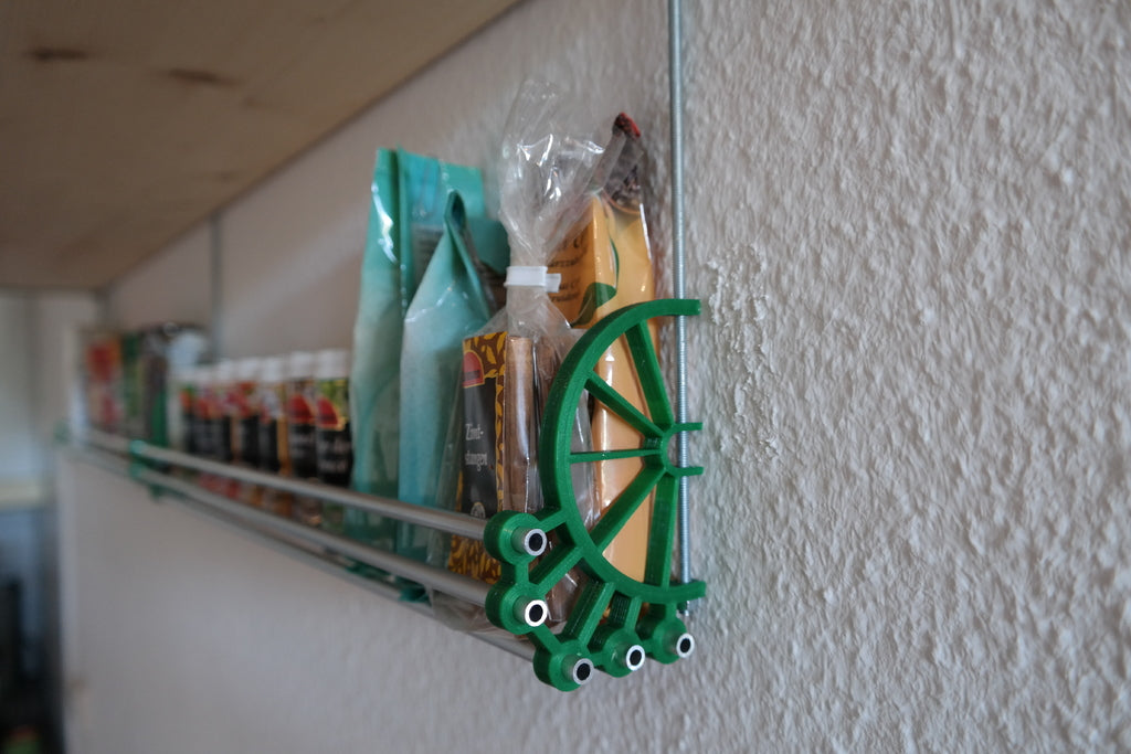 Flexible Spice Rack for the Kitchen