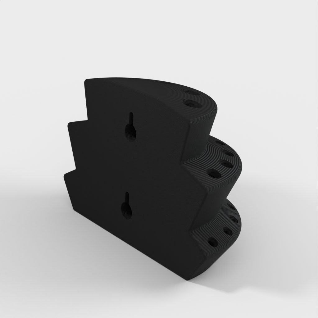 Wall-mounted screwdriver holder with rounded edges