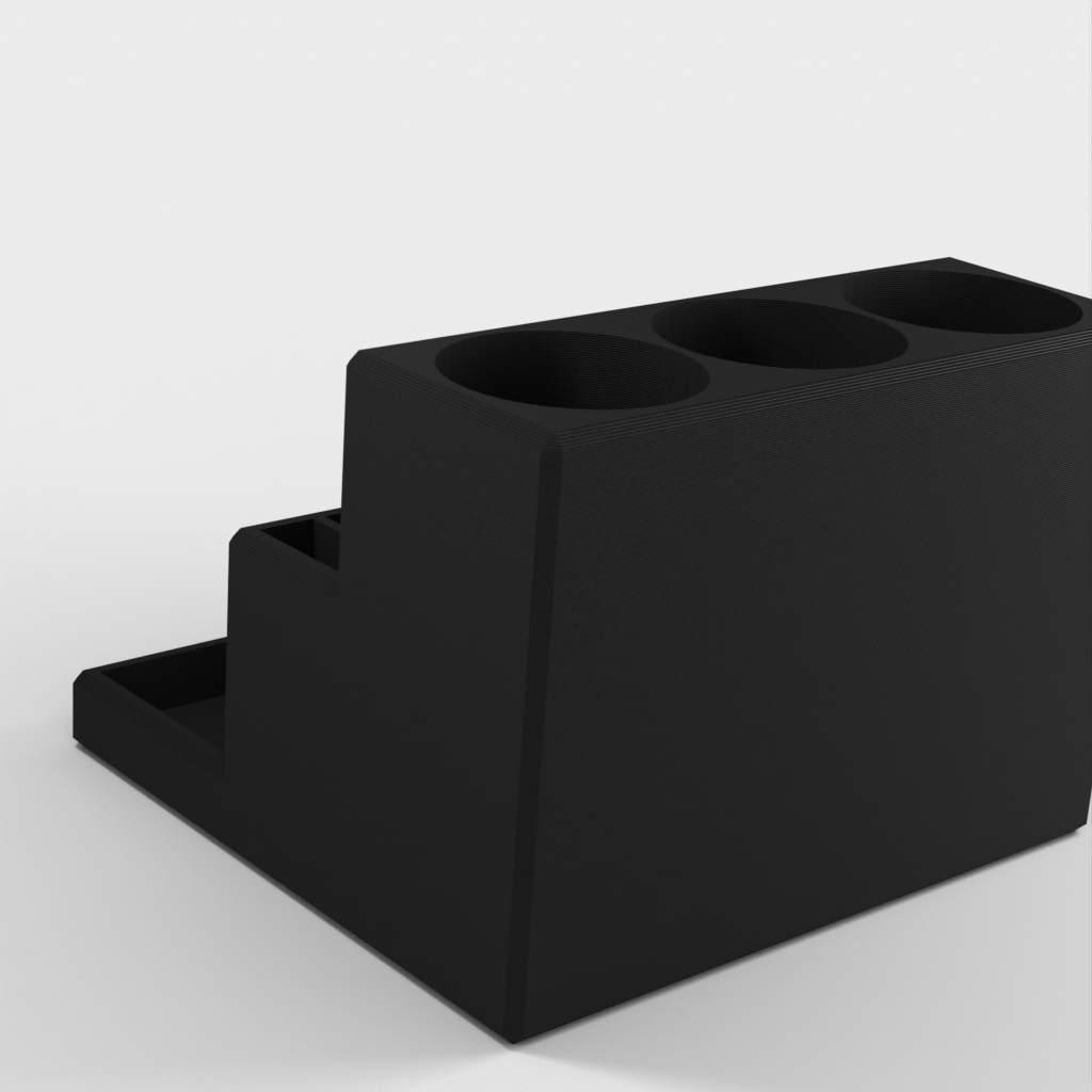 Small desk organizer for pencils, pens and erasers