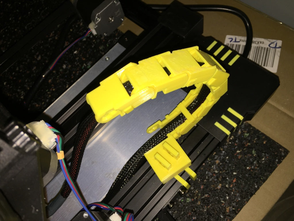 Anycubic Chiron print bed cable chain remix clip-on
