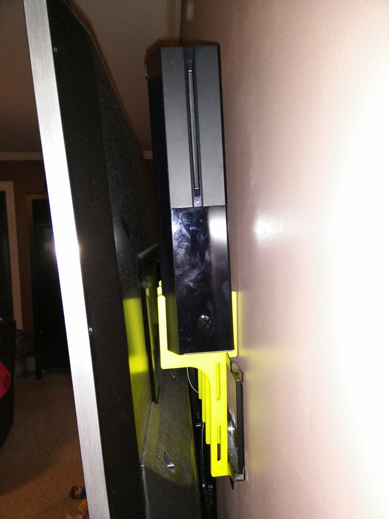 Xbox One TV Wall Mount