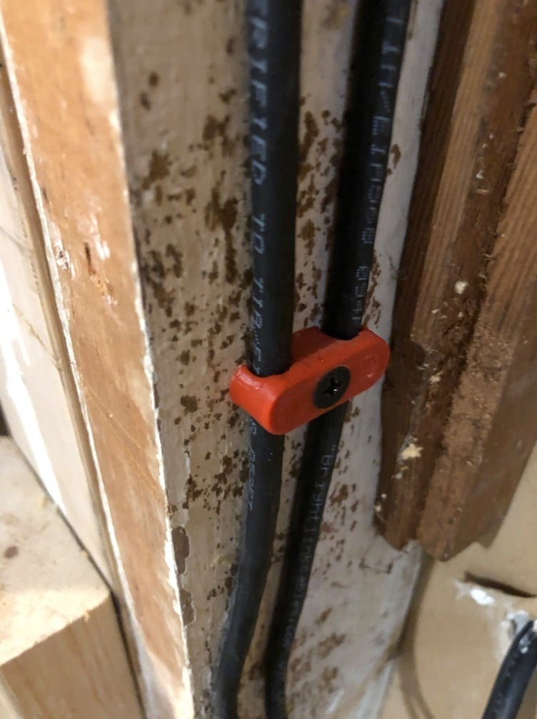 Double Ethernet Cable Clamp