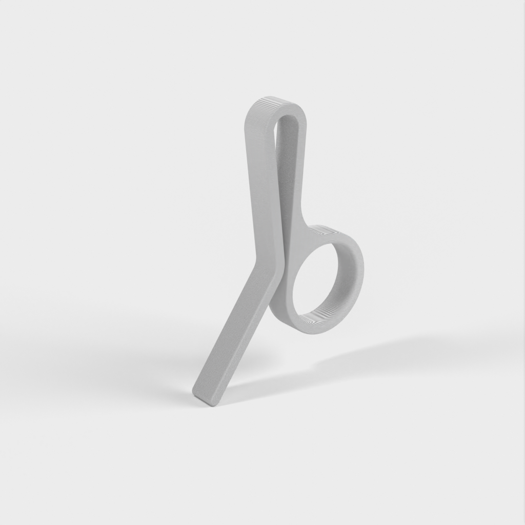 Larger simple pouch clip