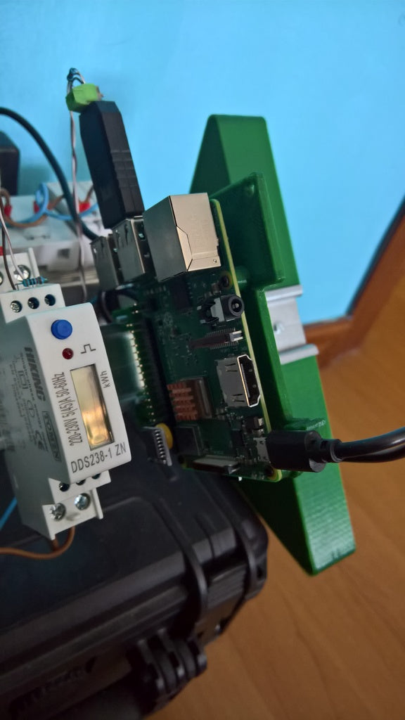 DIN rail mount for Raspberry Pi (Model B+ and Newer)