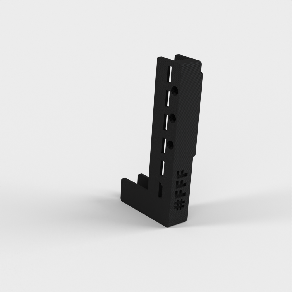 Wall mount for MacBook Pro