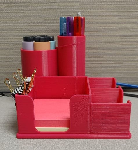 Desk organiser for storing Post-It notes and pens