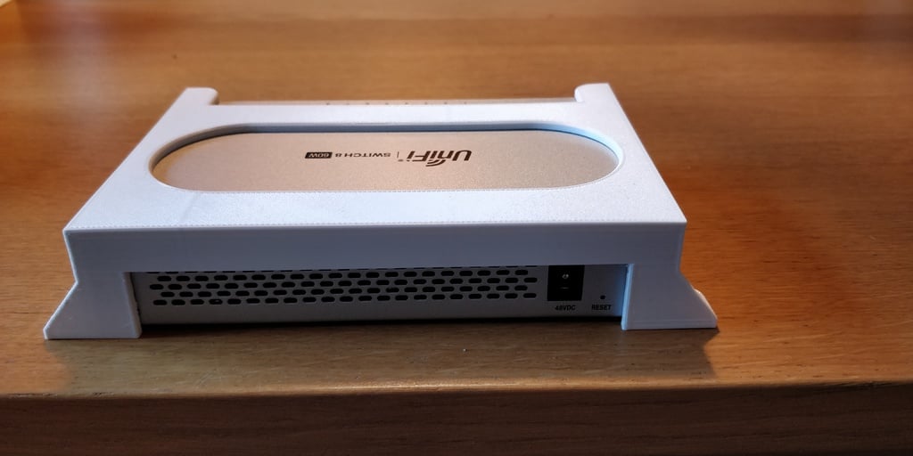 UniFi Switch US-8 / US-8-60W mount