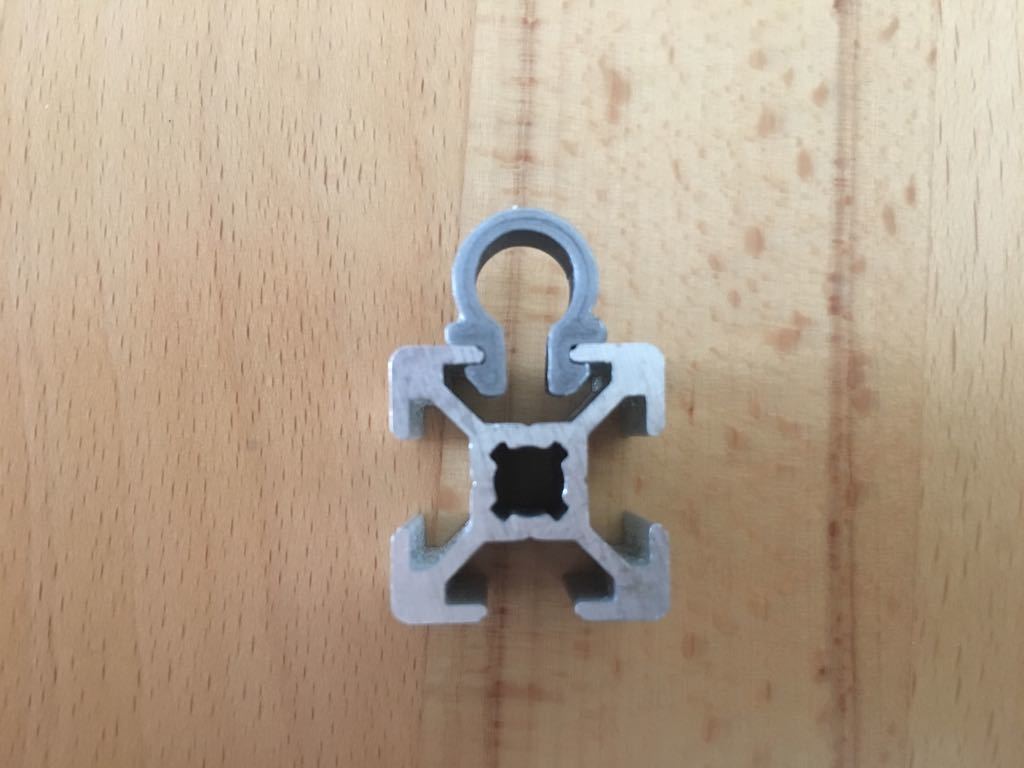 Cable clip for 2020 profile