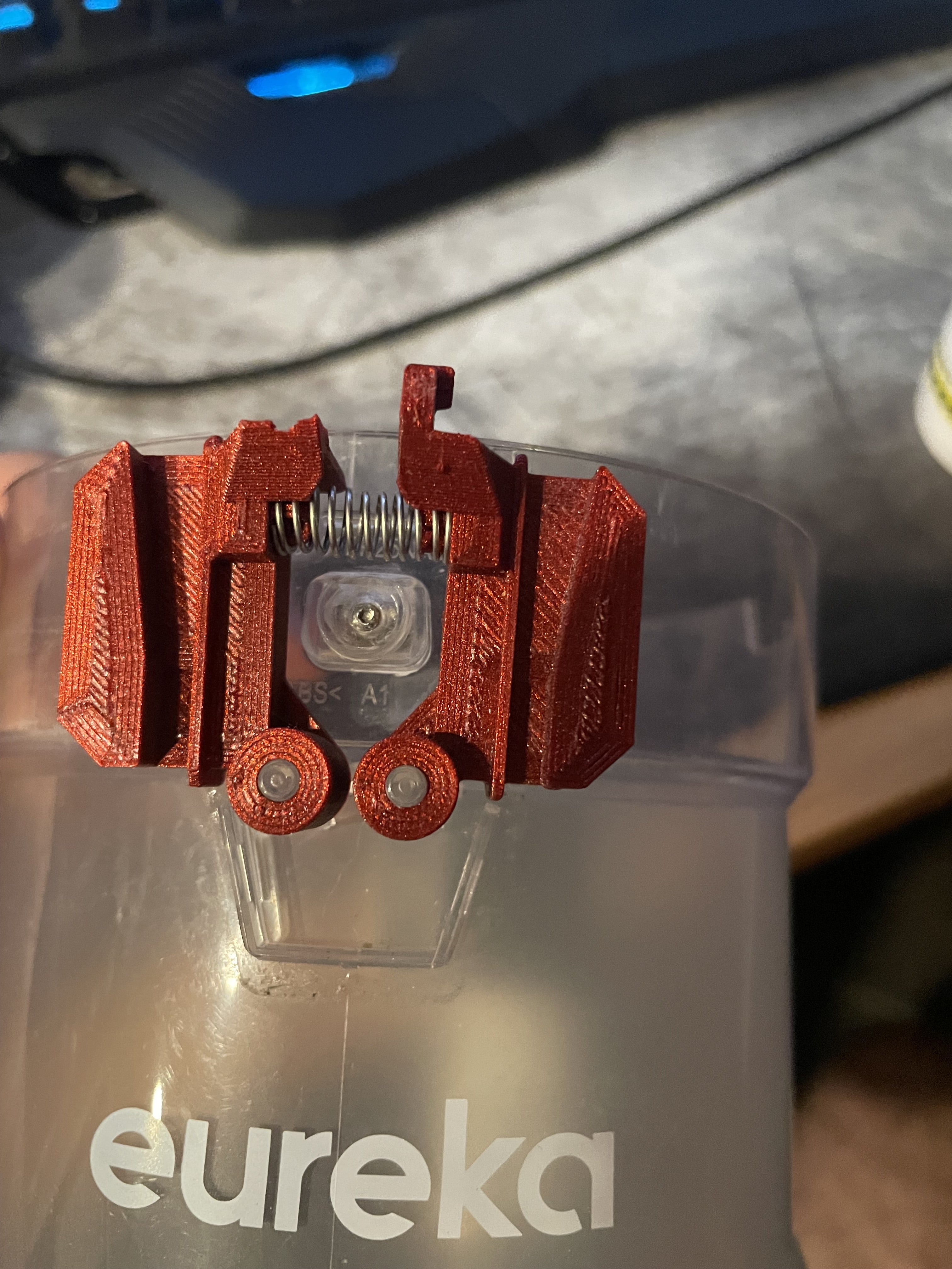 Eureka Cordless Vacuum Cleaner – Replacement Dust Cup Clip
