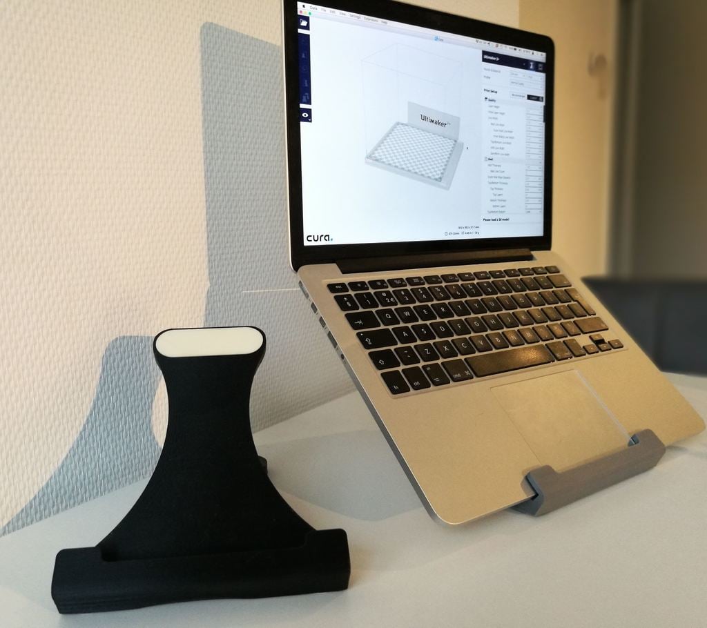 Elegant MacBook Pro Stand for 13" and 15" models