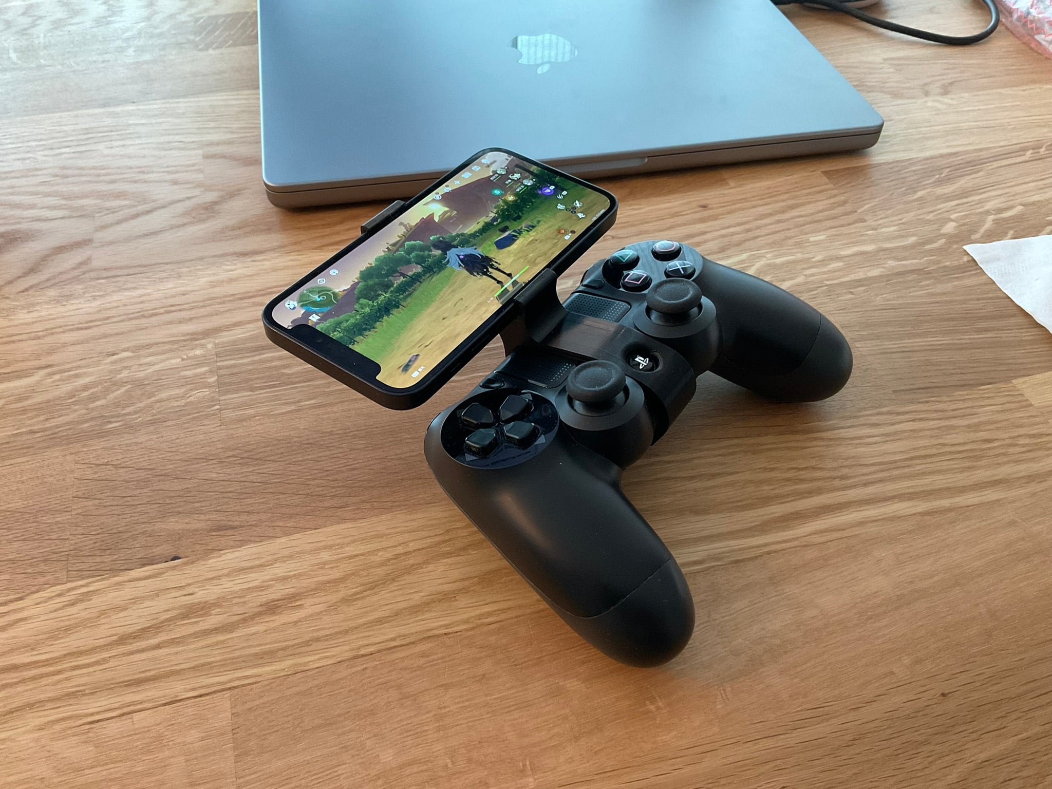 PS4 Controller Mount for iPhone mini