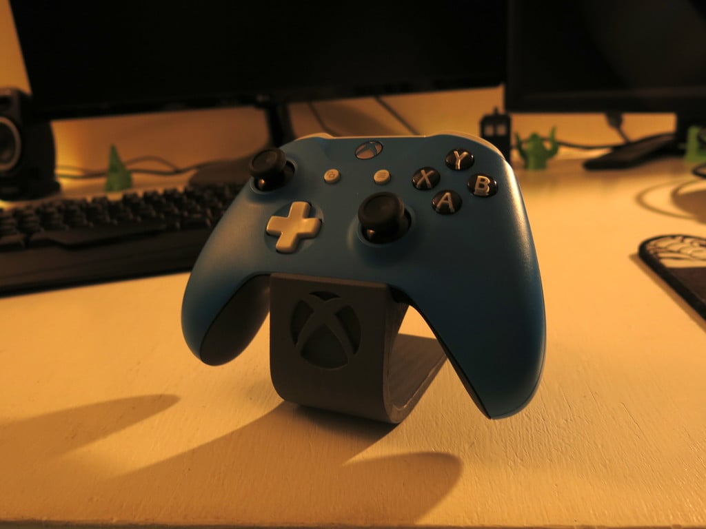 Xbox One Controller Stand with Xbox logo