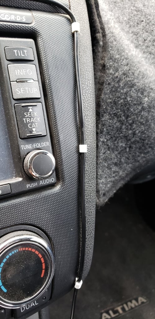 Car Cable Clip