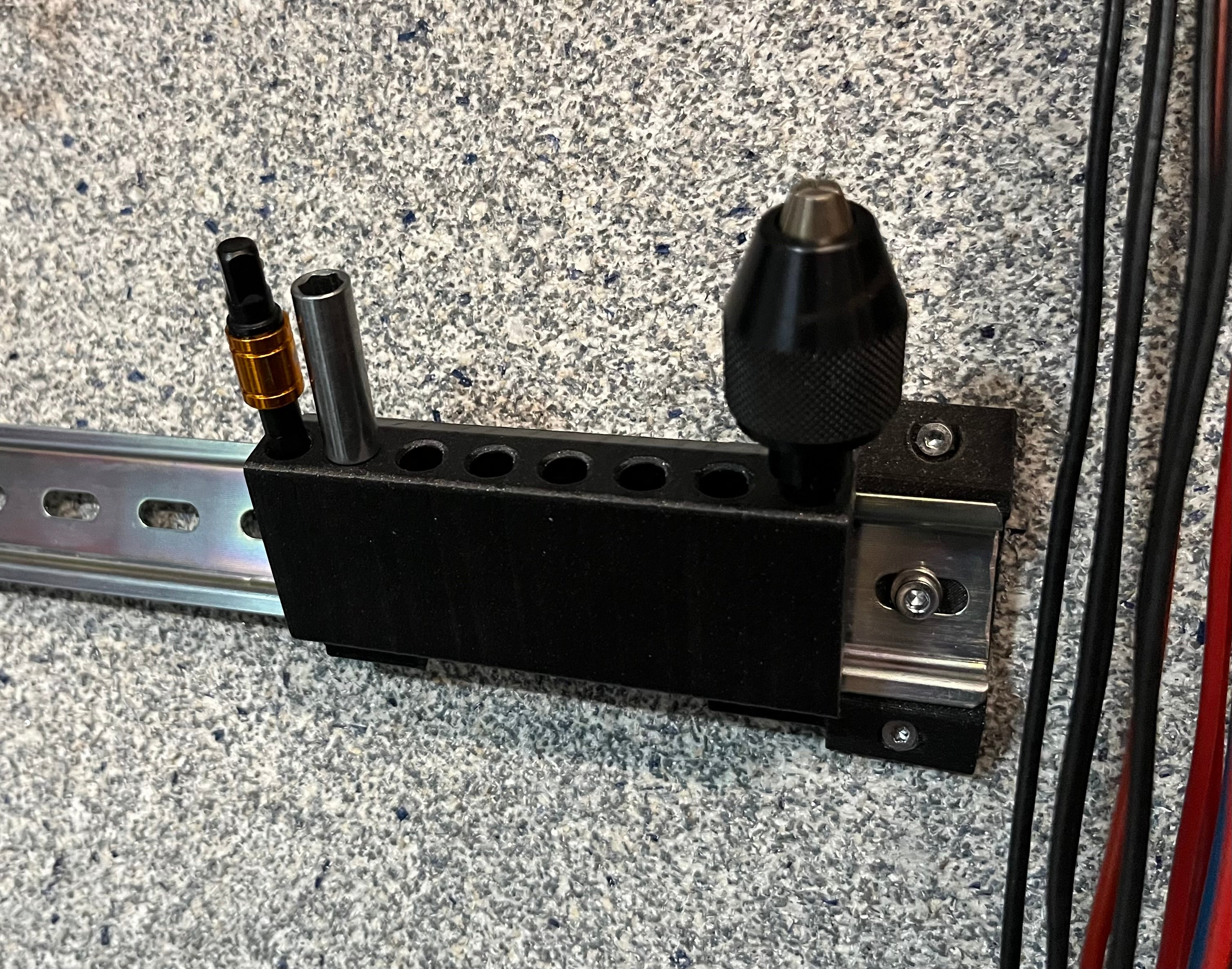 Bit holder for DIN rail - Efficient Tool Storage