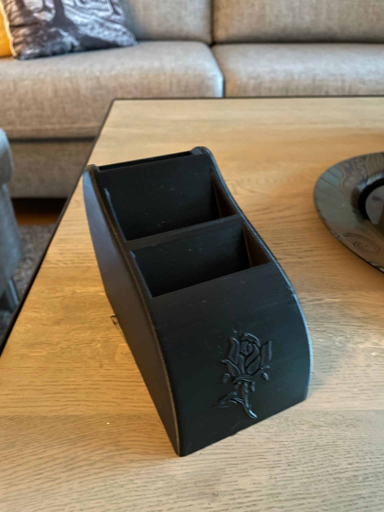 Remote control holder with PLA print