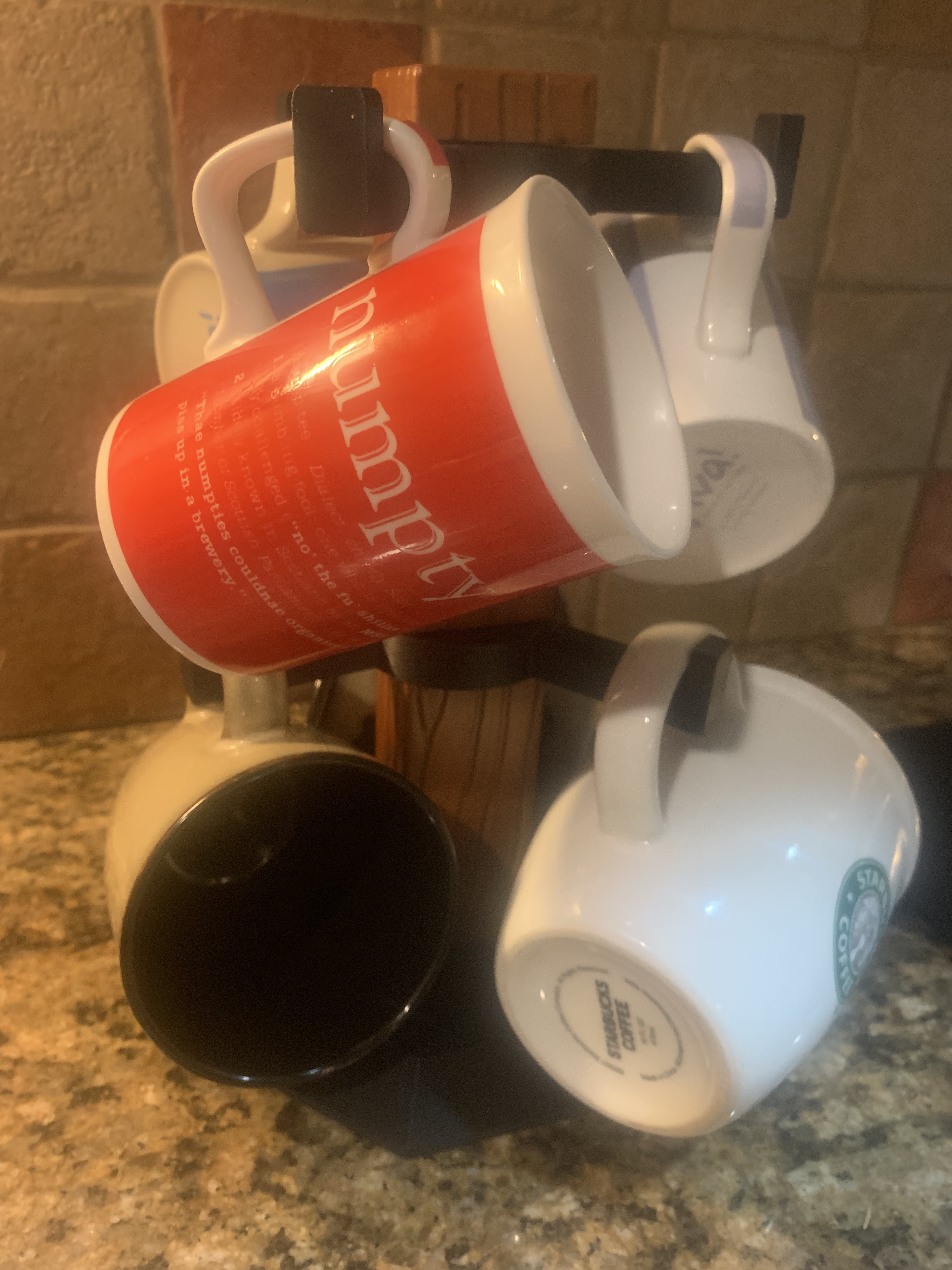 Mug tree for 6 mugs
