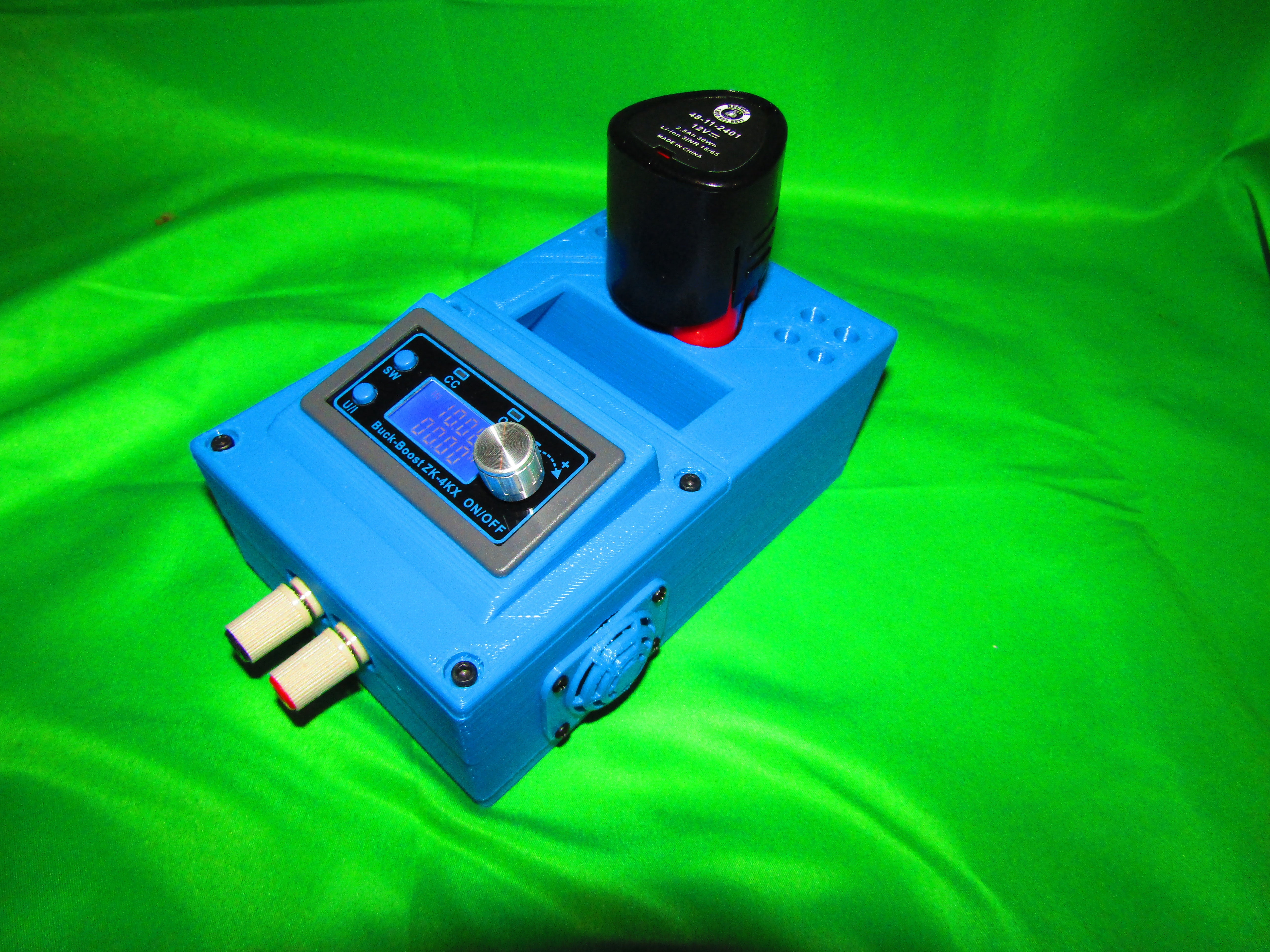 Milwaukee M12 Battery Power Supply ZK-4KX 35W Module Housing