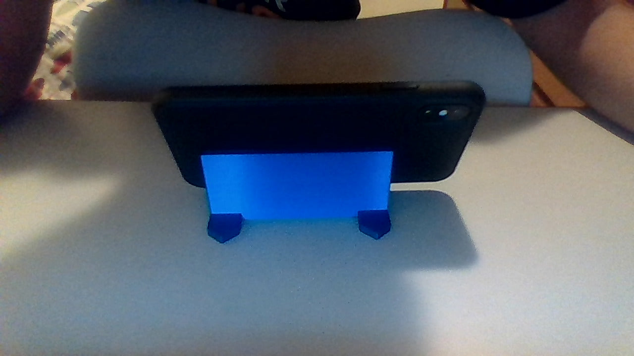 Phone and iPad stand with triangles on the back