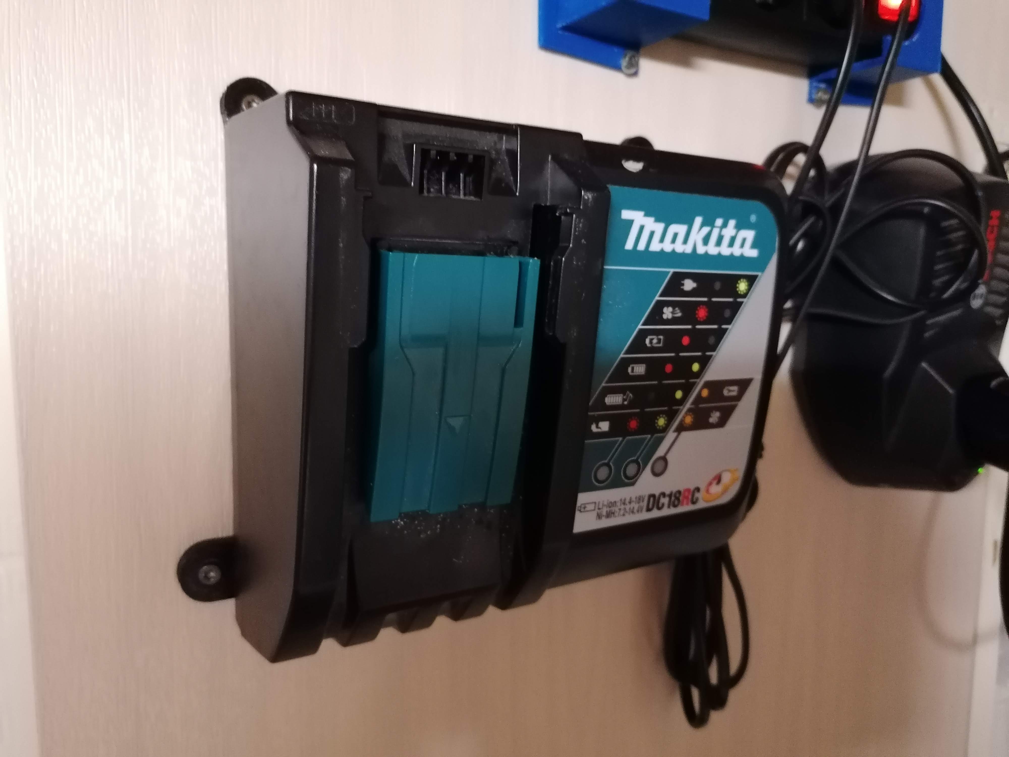 Makita 18V Charger Wall Mount 4pcs – Optimise your Workshop