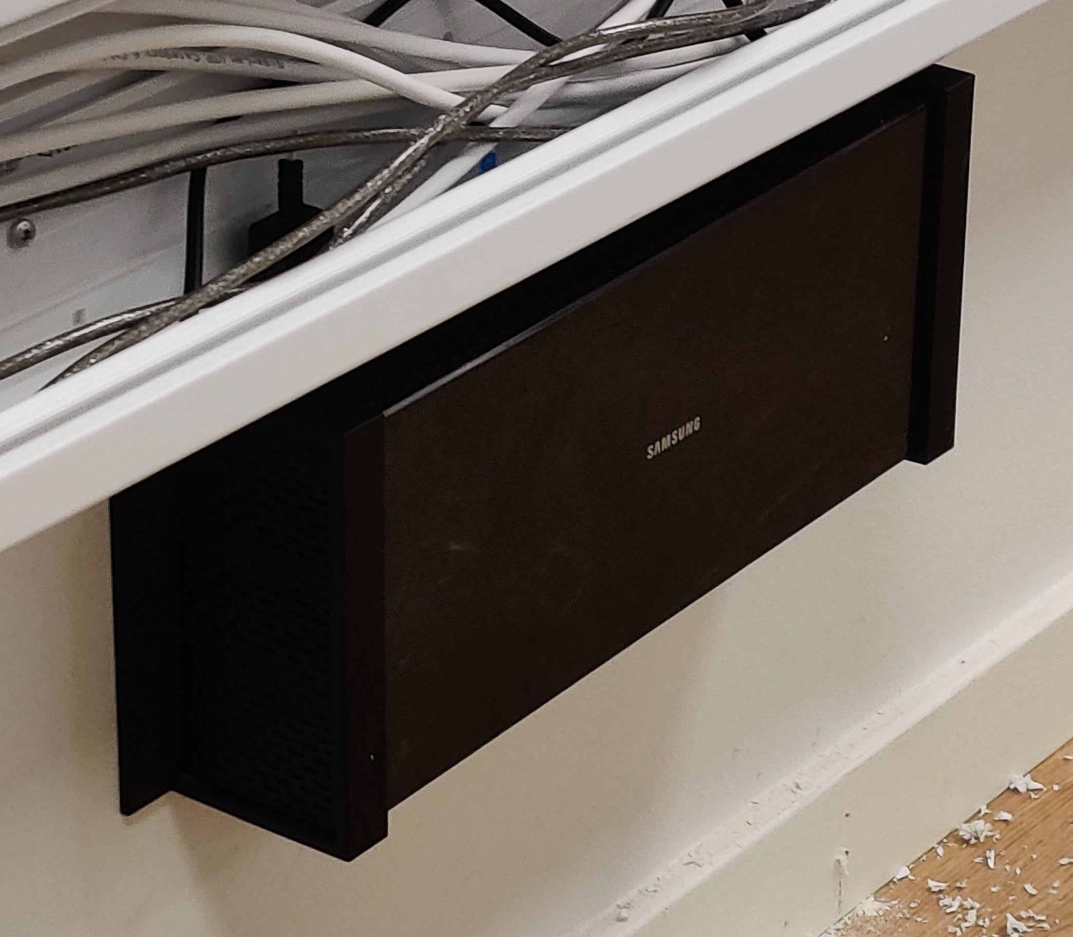 Wall bracket for Samsung One Connect Box (2017 Model)