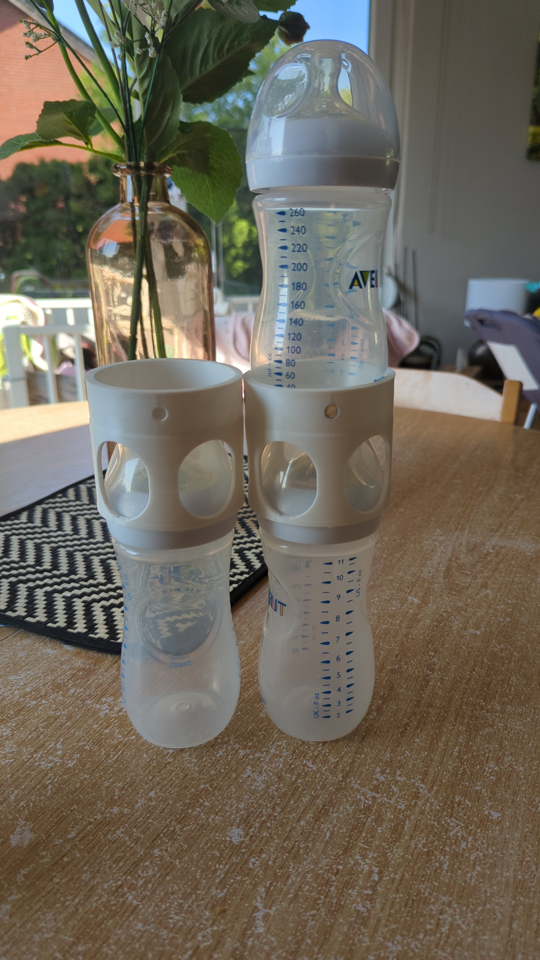 Philips Avent Bottle Stackers - Space-saving Storage for Baby Bottles