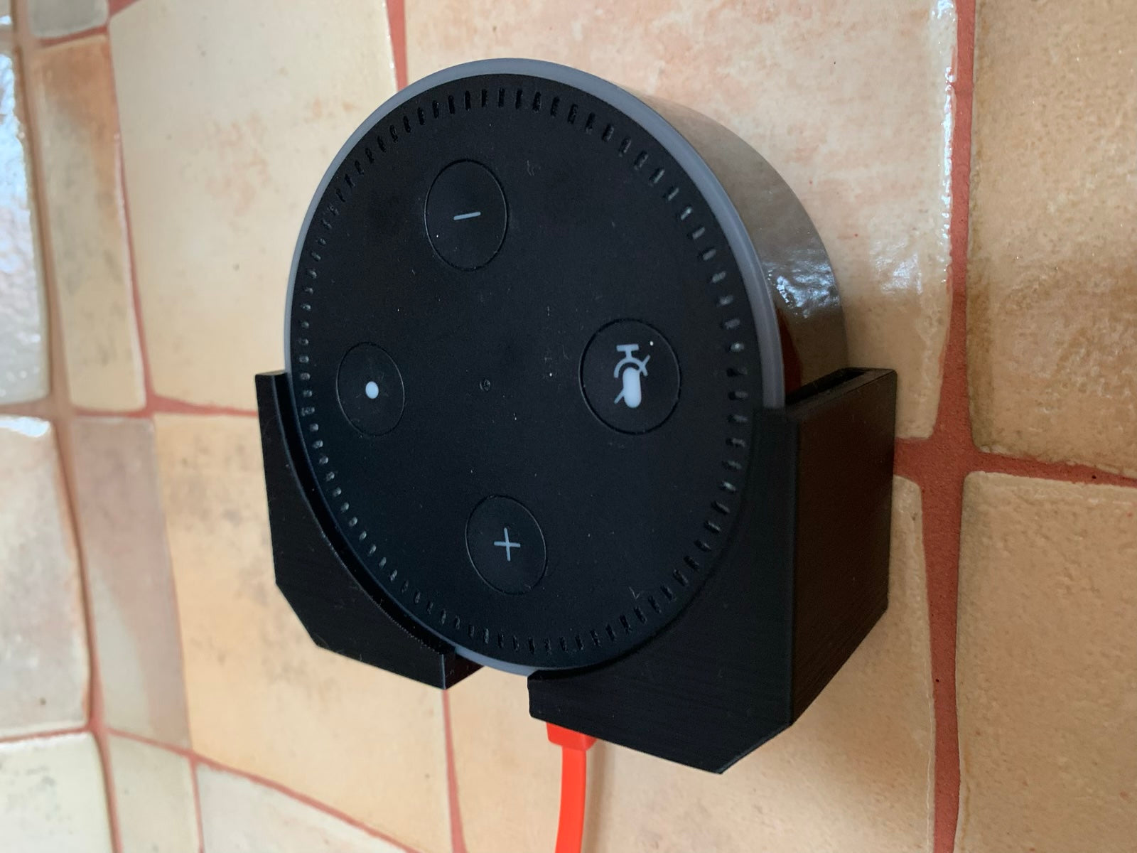 Wall mount for 2nd gen Amazon Echo Dot