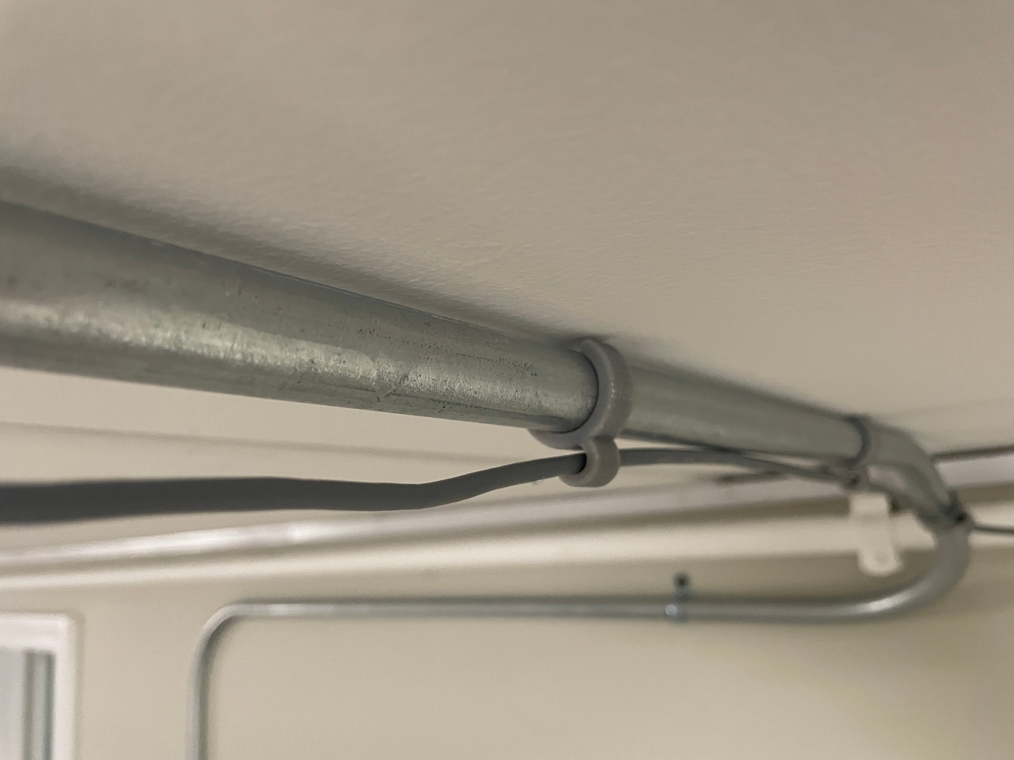 EMT Snap on Clip for Wires