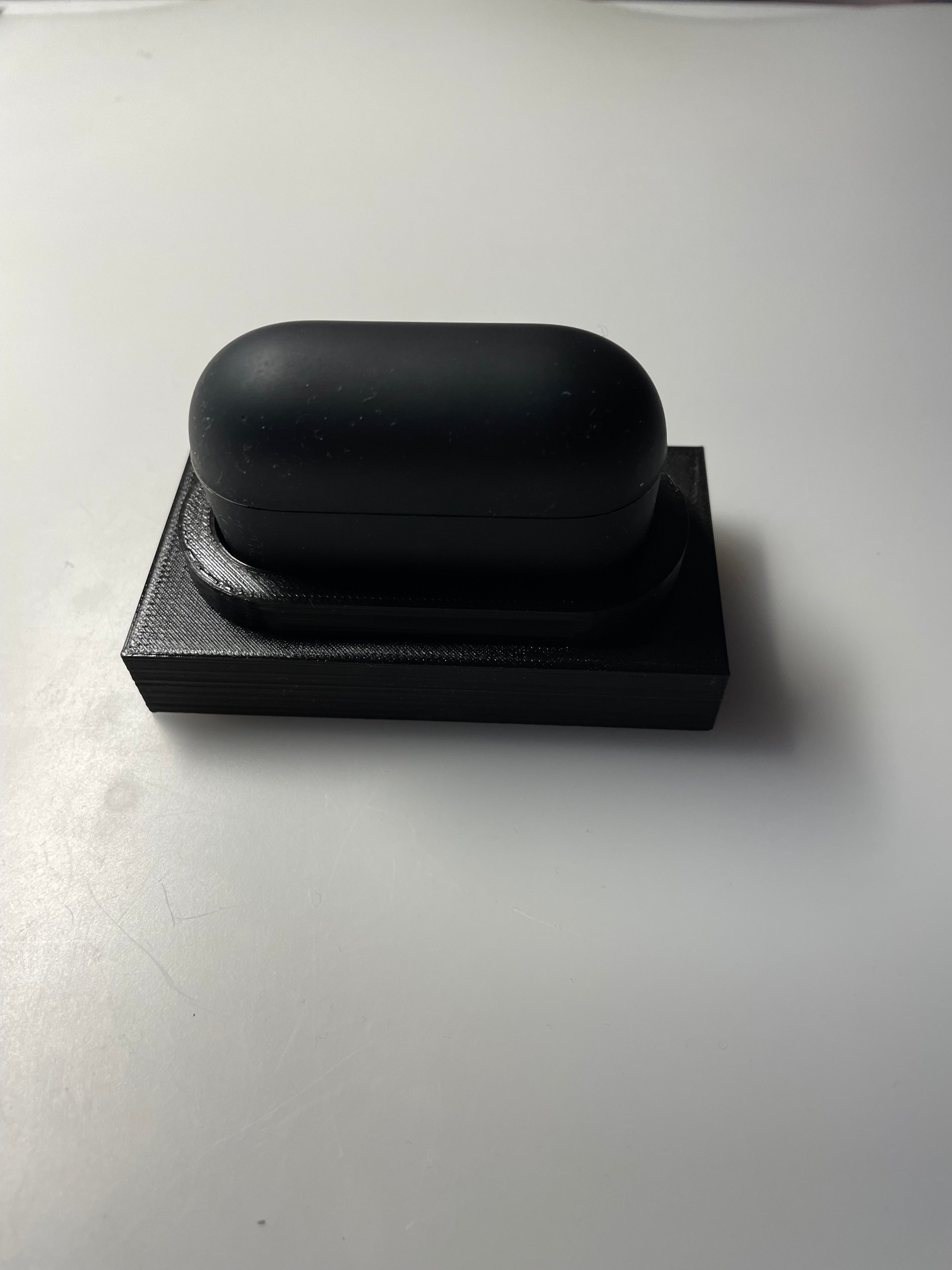 AirPods Pro holder with case