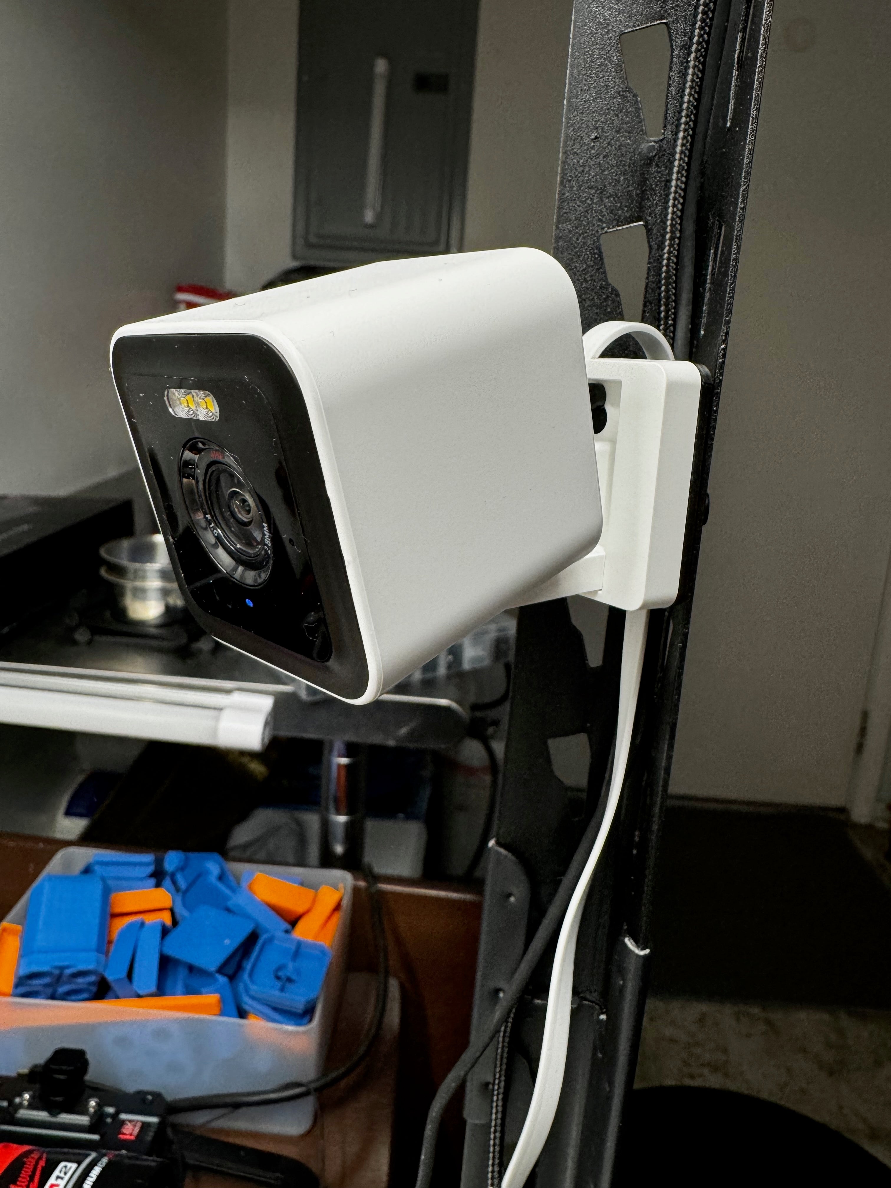 Wyze Cam v3 Husky Corner Bracket for Shelf – Optimised Camera Placement