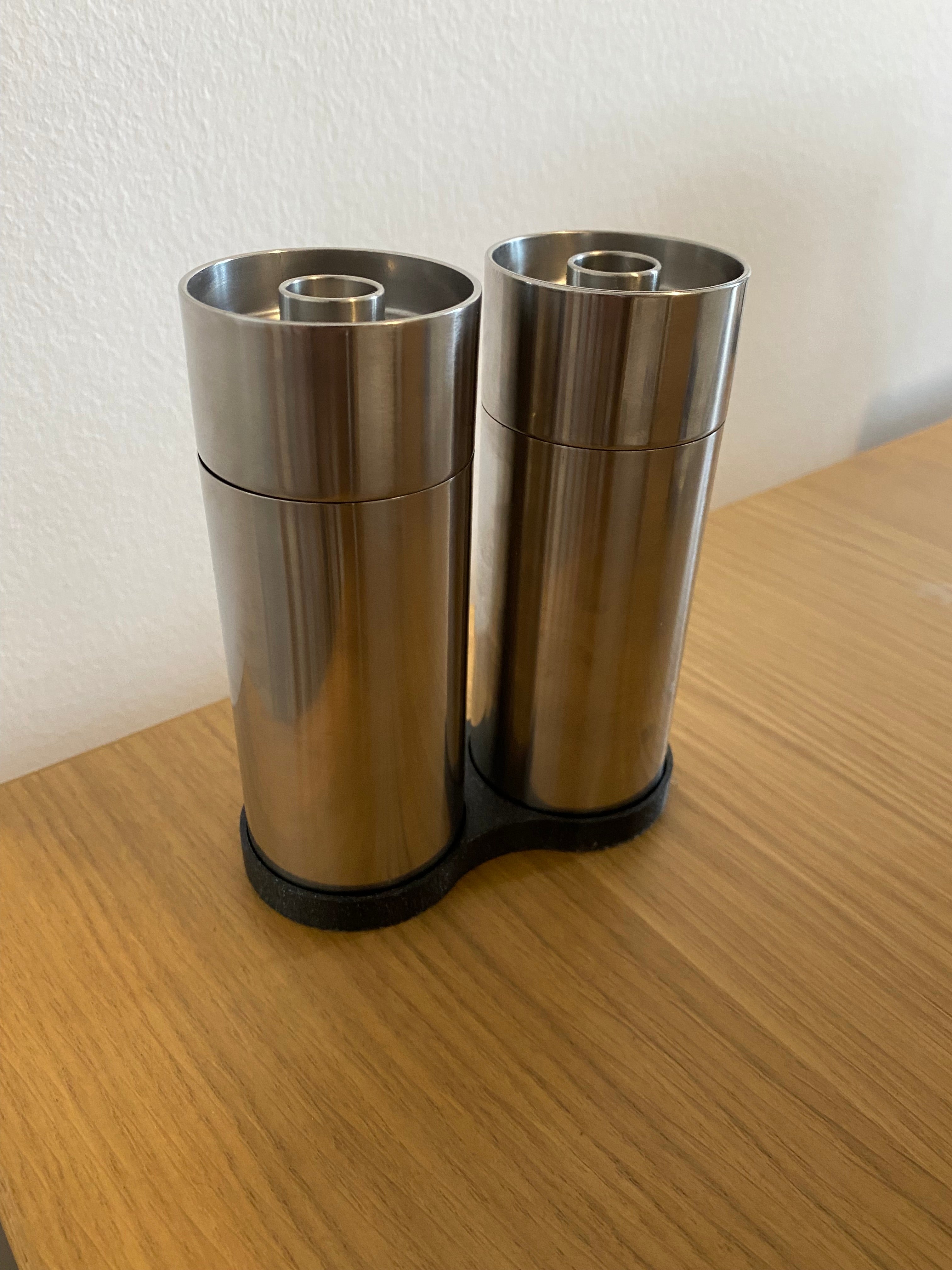 Holder for salt and pepper grinder - 60 mm