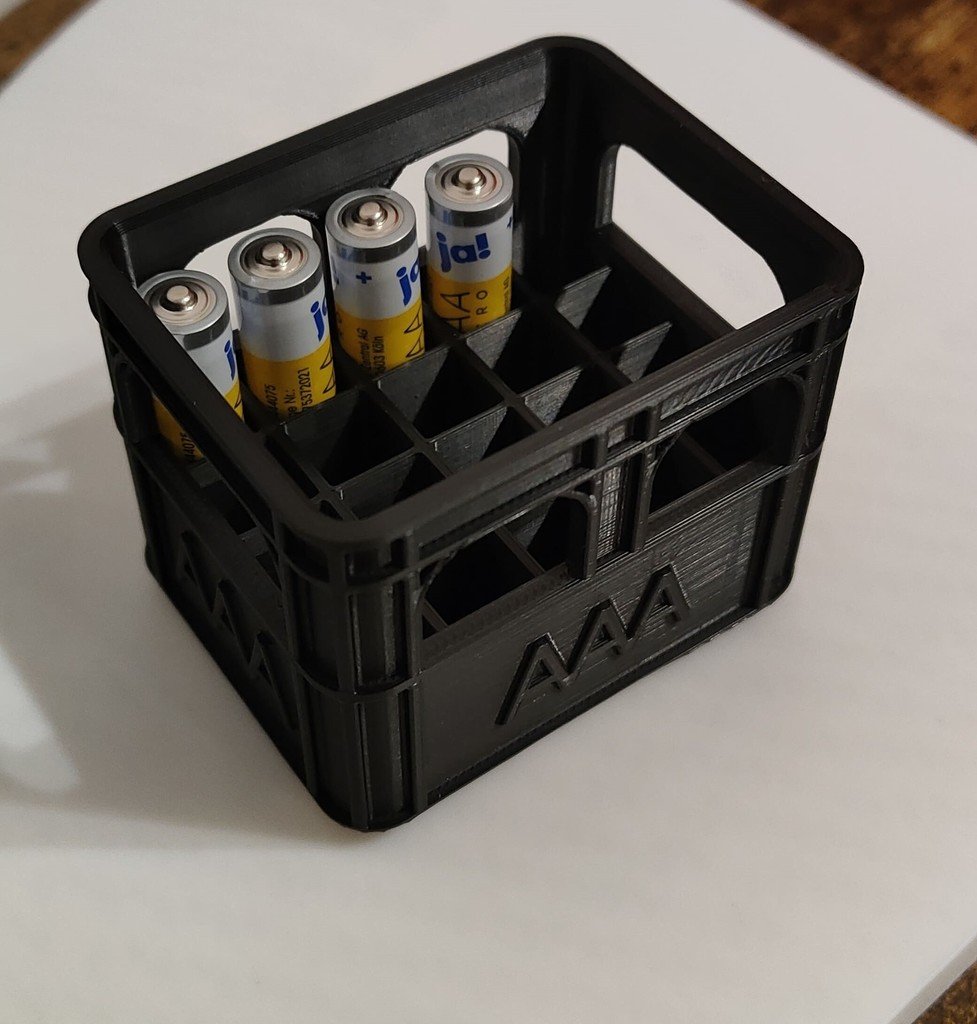 Battery holder for stacking