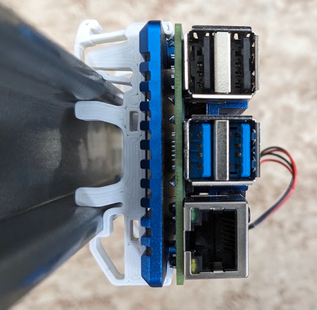 Robust DIN rail mounting enclosure for Raspberry Pi 4