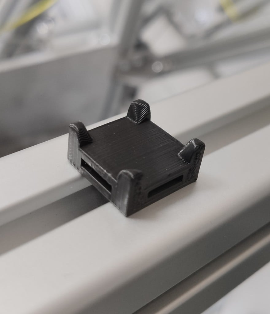 Cable management clips for 4040 Aluminium profiles - Sim Racing