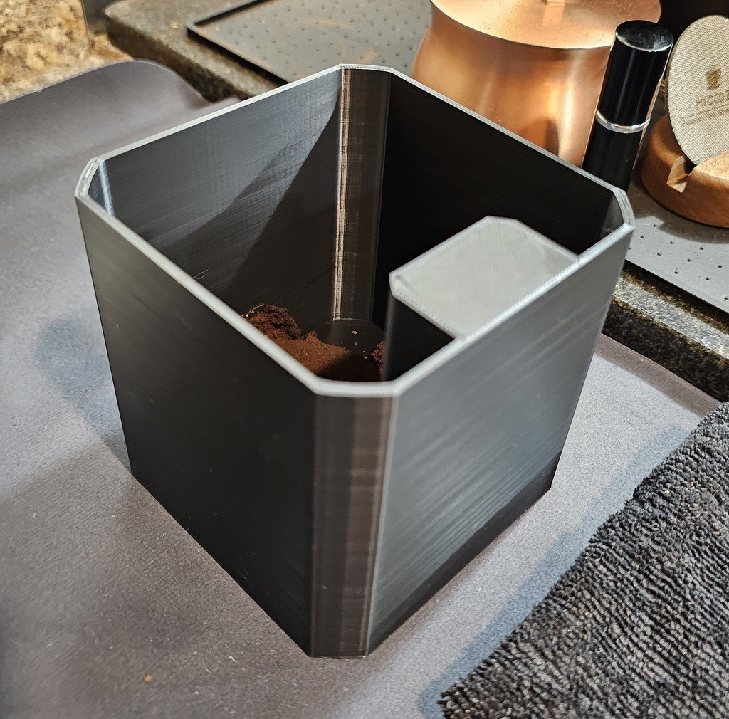 Espresso Knock Box for Efficient Coffee Grounds Handling