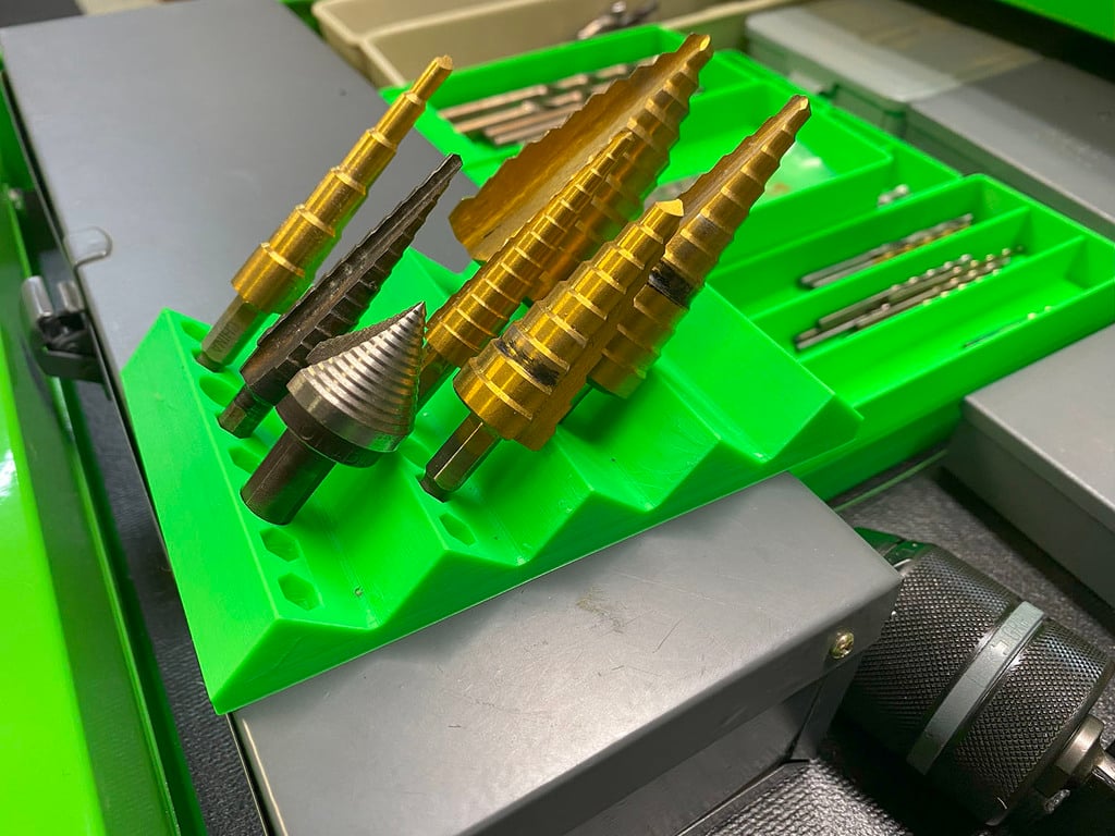 Effective Organiser for Countersink and Step Drill