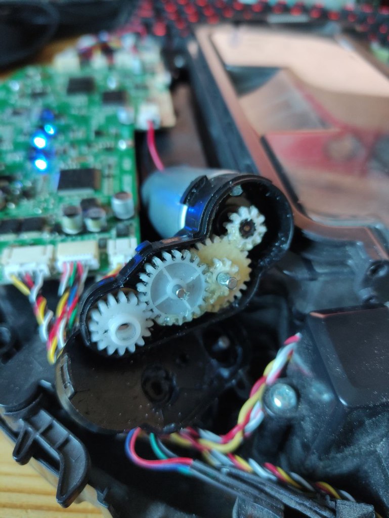 Improved Gear for Conga 3090 Central Brush