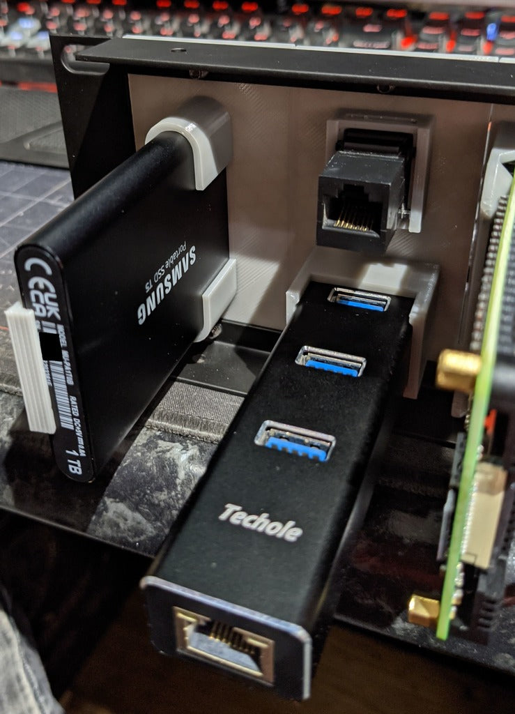 Raspberry Pi USB3 Hub & Extra Network Port - 19" 2U Rack Mounting Adapter