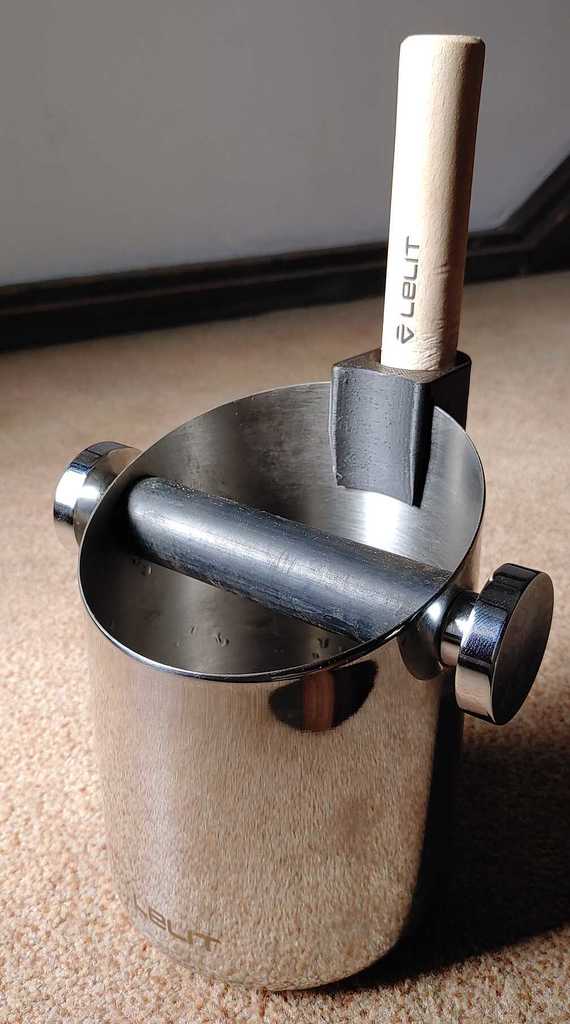 Brush holder for LELIT cylindrical knock box (PLA360S)