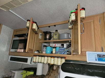 Pensky's Practical Spice Rack