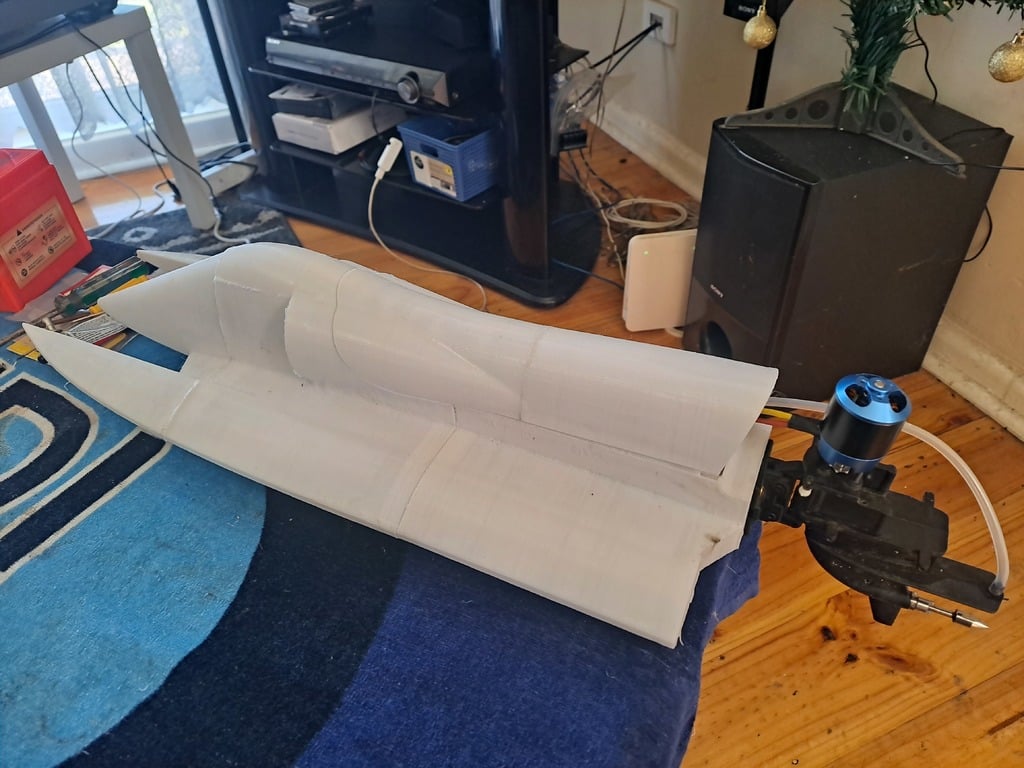RC F1 Racing Boat – High-Performance and Stable Model