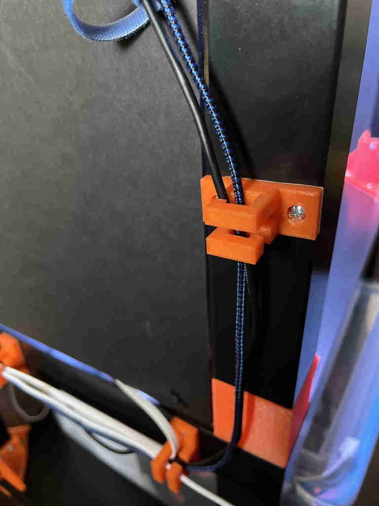 Cable clip for IKEA LACK table