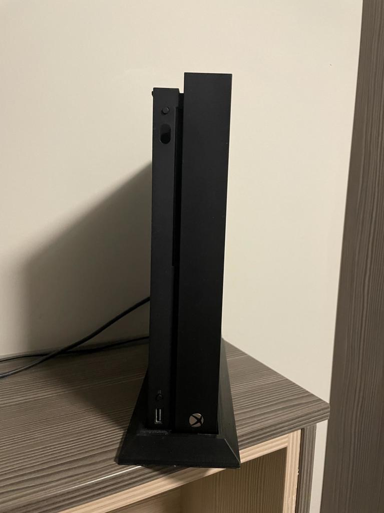 Xbox One X Vertical Stand