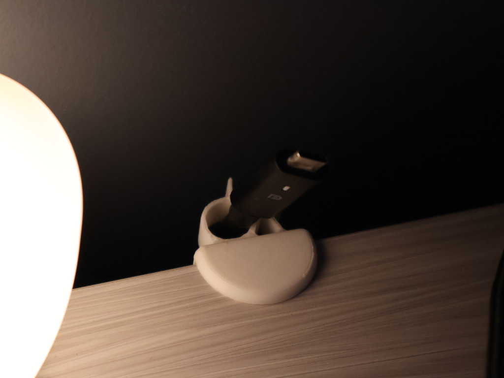 Snug Fit Desk Cable Clip